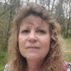 Meet your Posher, Elaine